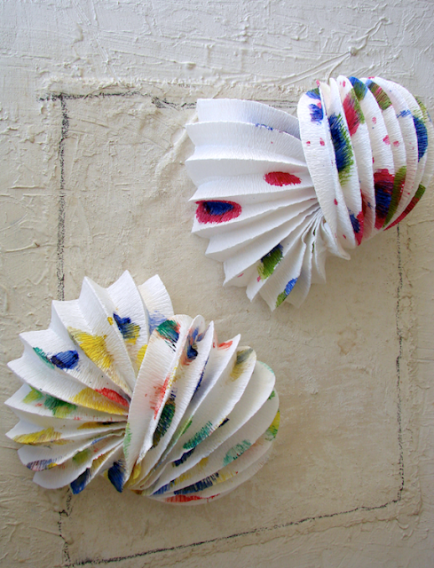 lampade di carta in stile origami , origami paper lamps