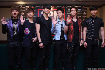 Foto Konser 2PM Di Jakarta | Hands Up Asia Tour 2011