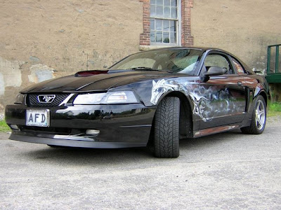 Automotive Art & Design Airbrush on Mustang Car 4