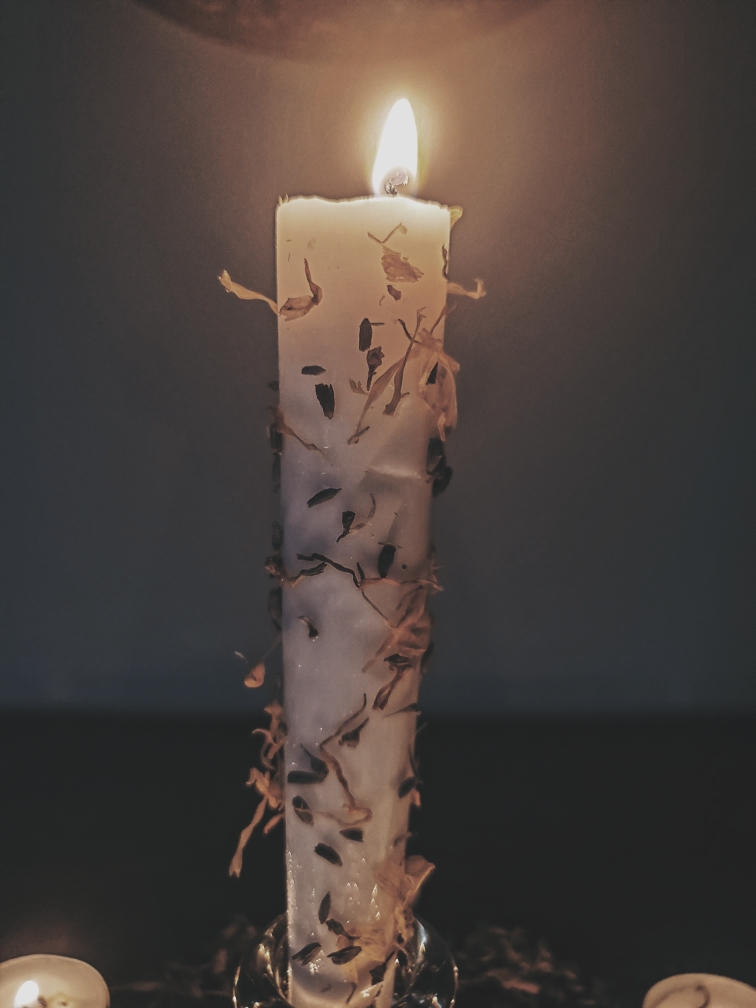 Imbolc, Winter Thermstice, ritual, St Brigid's Day, spell, witchcraft, sabbat, witch, witchy, wicca, wiccan, pagan, neopagan, magick, magic, occult, hedgewitch, hedge witch, green witch, kitchen witch, candle magic, candle ritual