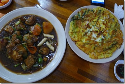 Korean food - seafood pancake & fried chicken in soy sauce