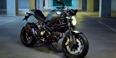 Ducati+Monster+Diesel+1100.jpg