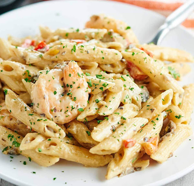 pasta alfredo con camarones 