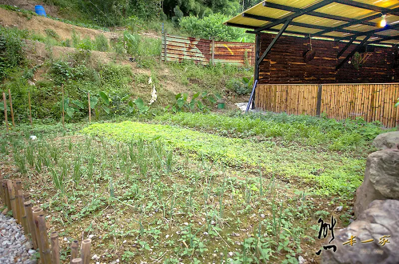 鳶山村吅品饕友庭園餐廳｜鳶山覽勝亭