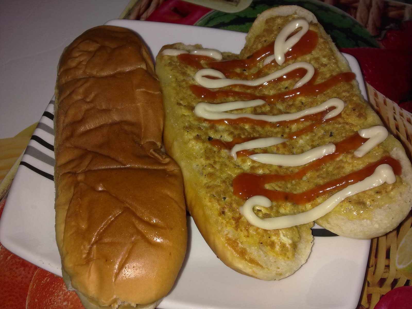 LEEYA HOMEMADE: Roti John