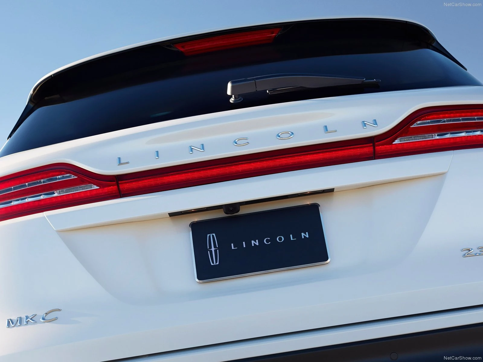 Hình ảnh xe ô tô Lincoln MKC 2015 & nội ngoại thất