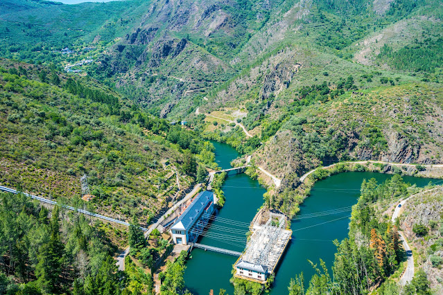 Imagen de la Central hidráulica de Pontenovo