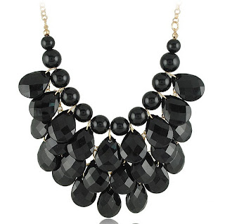 statement necklace