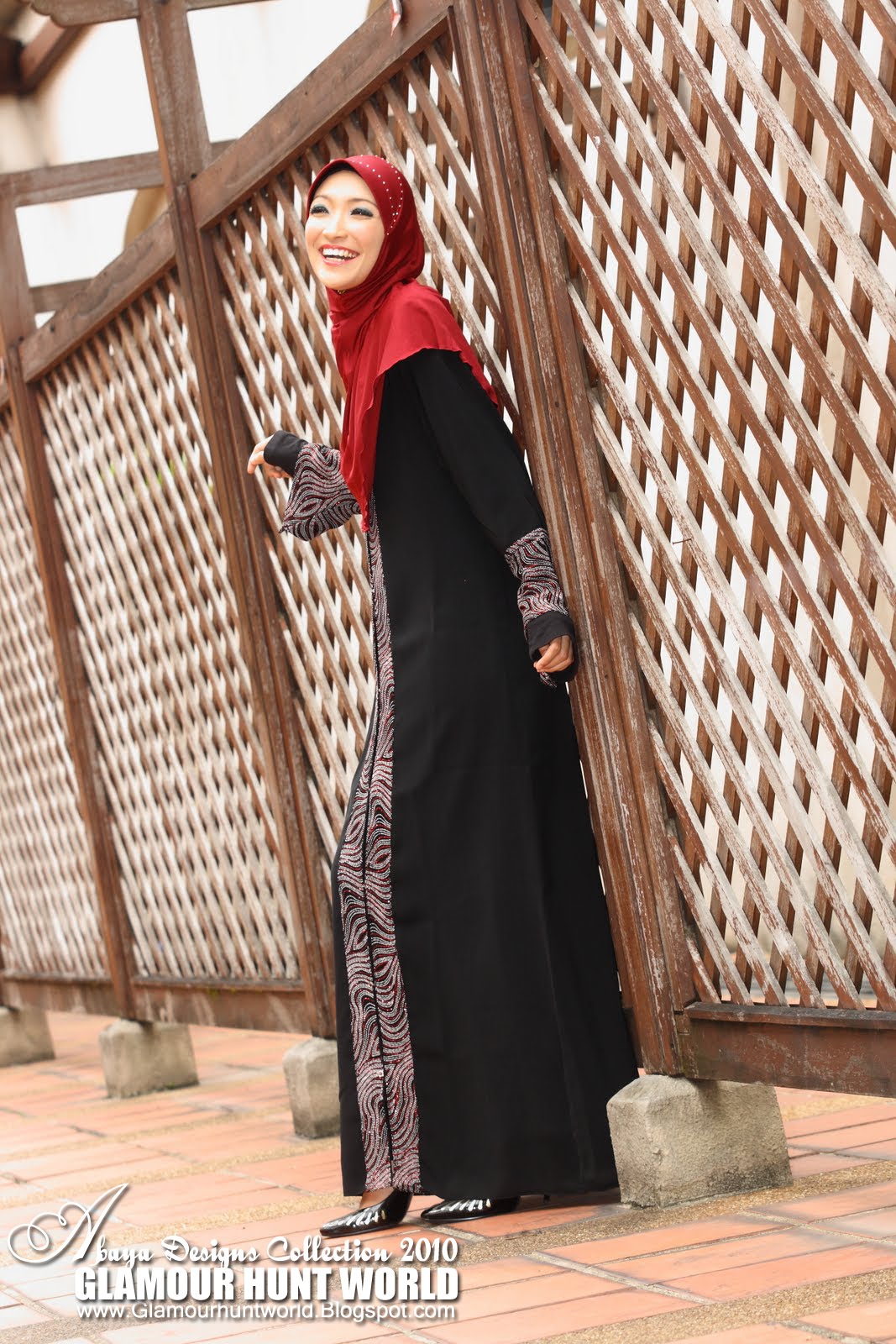 Abaya Hous +923232136228