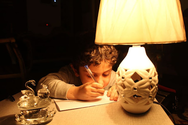 kids study light