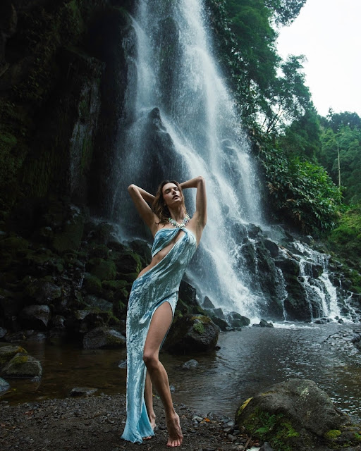 Alessandra Ambrosio Fashion Model Photo Shoot for Vogue Magazine Portugal June 2024
