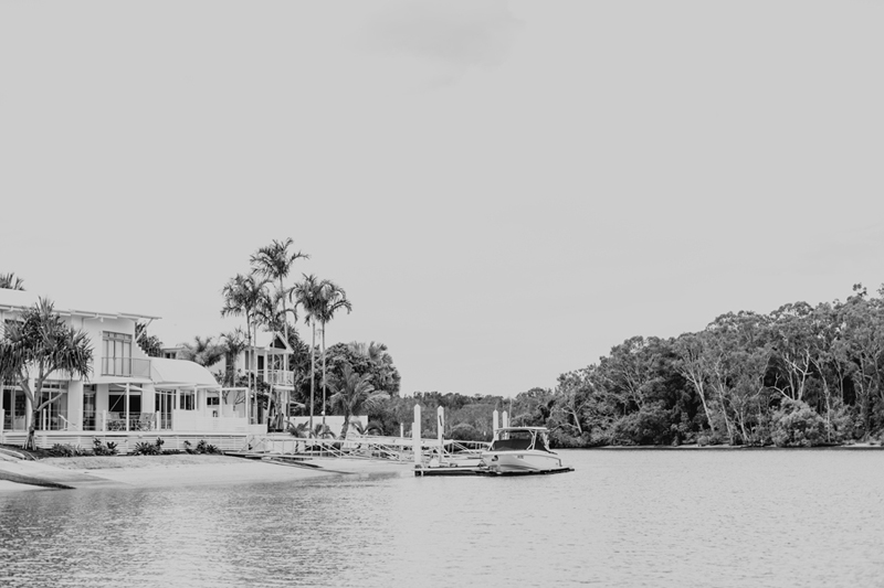 black and white noosa river photo