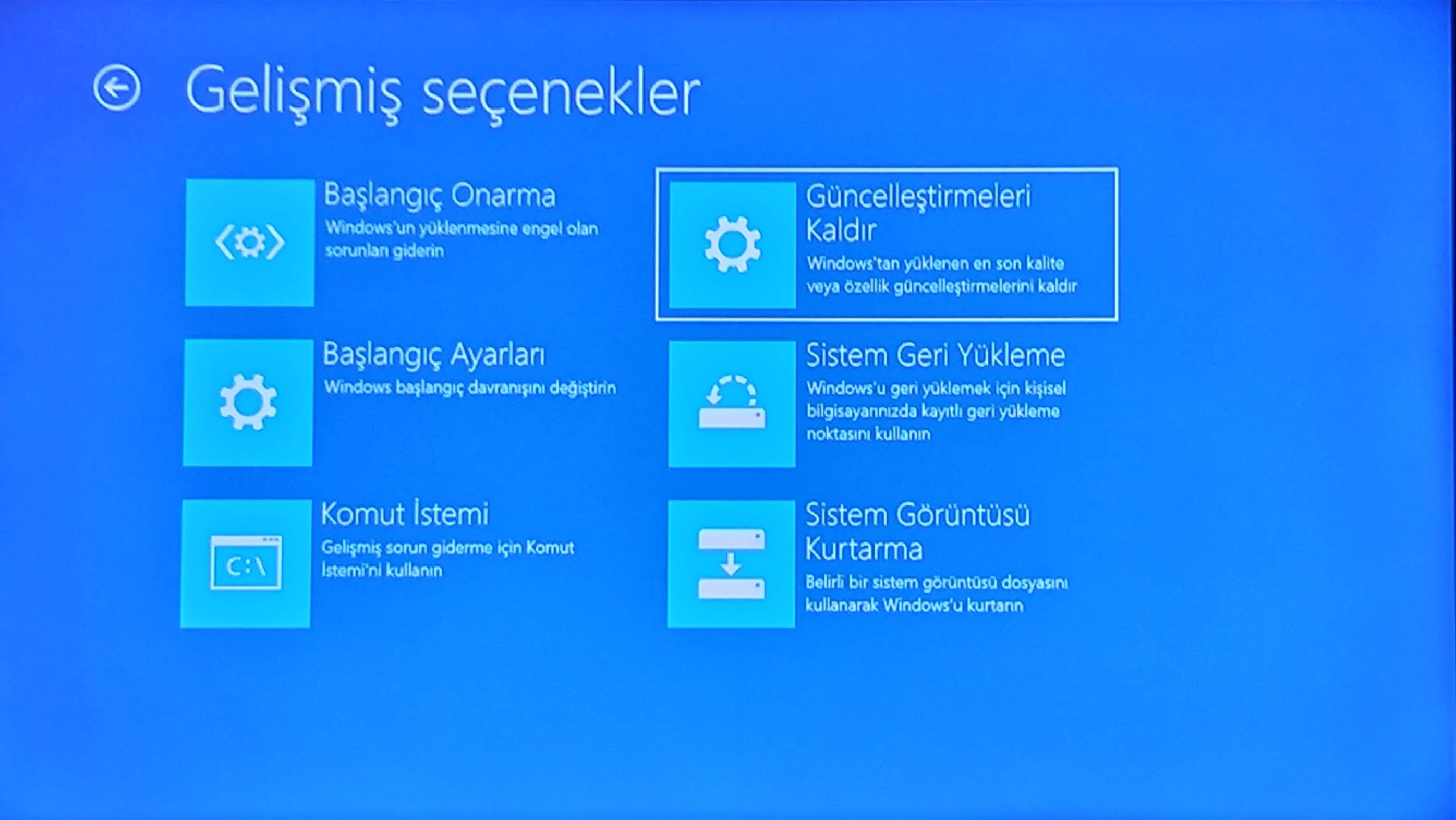 Windows 11 22H2 Yükledikten Sonra Bilgisayarınızın Başlamama Sorunu ve Çözümü