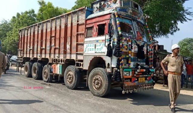  हिमाचल: सड़क पार कर रहे बुजुर्ग को ट्रक ने मारी टक्कर, घसीटते हुए ले गया, बेटे के सामने हुआ देहांत 