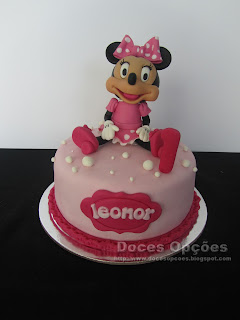 Bolo de aniversário com a Minnie