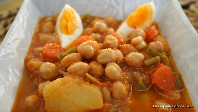 POTAJE-DE-GARBANZOS-CON-VERDURAS