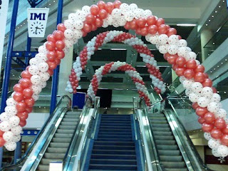 Balloon Decorations for Christmas