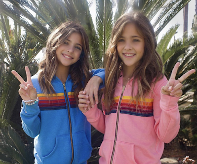 This Is What The World’s Most Beautiful Twins Look Like Today