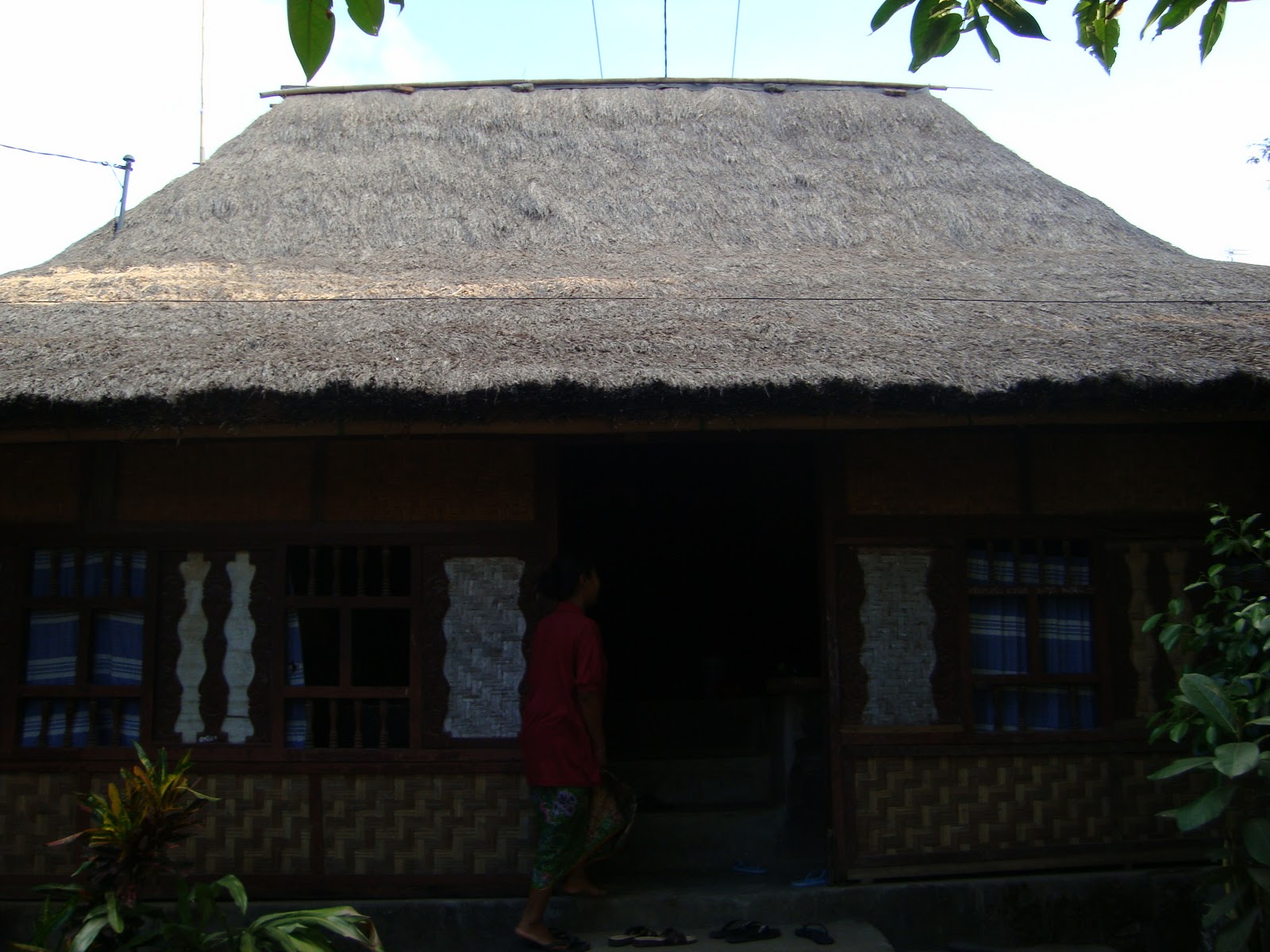 Extra-ordinary Indonesia: Rumah Tradisional di Lombok