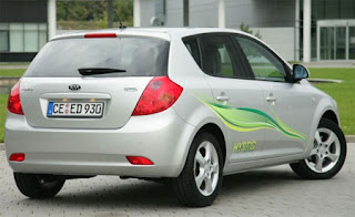 Paris Preview: Kia cee'd Hybrid