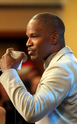 Jamie Foxx out promoting at GMA Pics