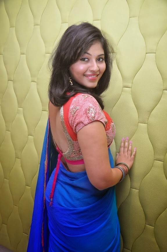Actress Anjali Cute Saree Hot Sexy Photos