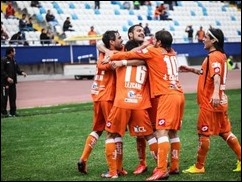 Cobreloa enfrenta a Peñarol