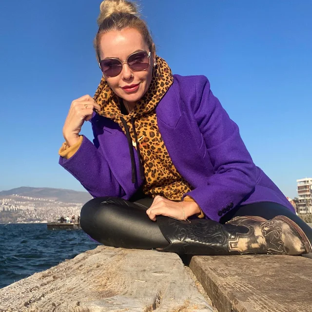 فوندا إلهان ويكبيديا fundailhn