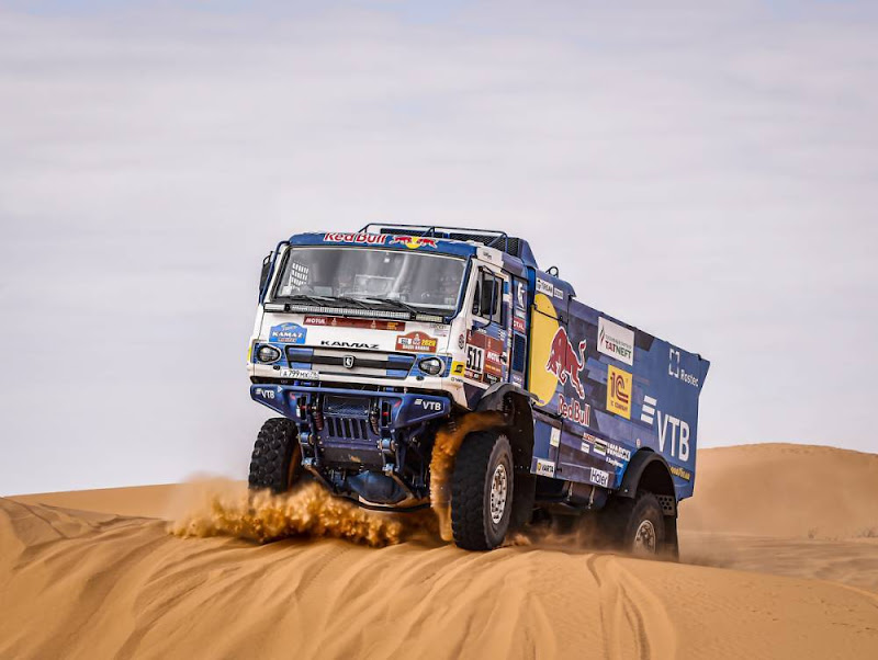 Dakar 2020: Andrey Karginov se impuso en la sexta etapa en Camiones