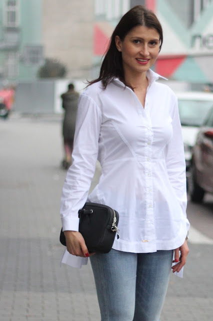 biała koszula, białe koszule, dress code, jak nosić, office style, style, white shirt, streetstyle, klasyka, moda, moda blog,