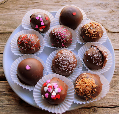 cake balls. Perfect Delicious Cake Balls