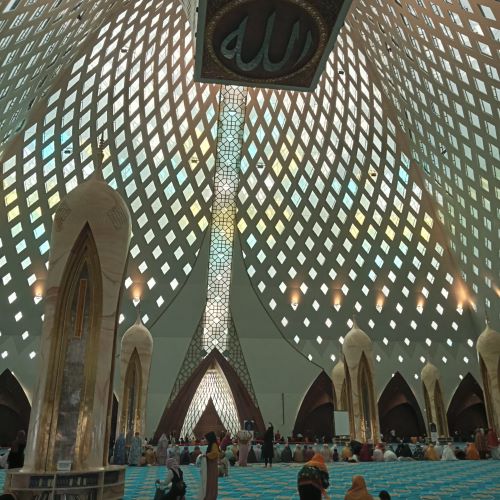 interior masjid aljabbar