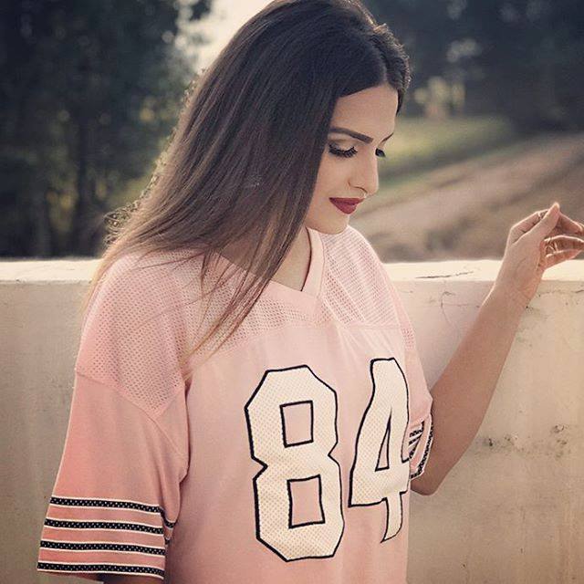 Himanshi Khurana  Bathroom Hot Video,Himanshi Khurana Hot Bathroom Photos,Himanshi Khurana Hot Bedroom Photos,Himanshi Khurana Boyfriend New,Himanshi Khurana Latest Wallpapers,Himanshi Khurana Latest 2019 Pictures,Himanshi Khurana Actress Real Whtsapp Number