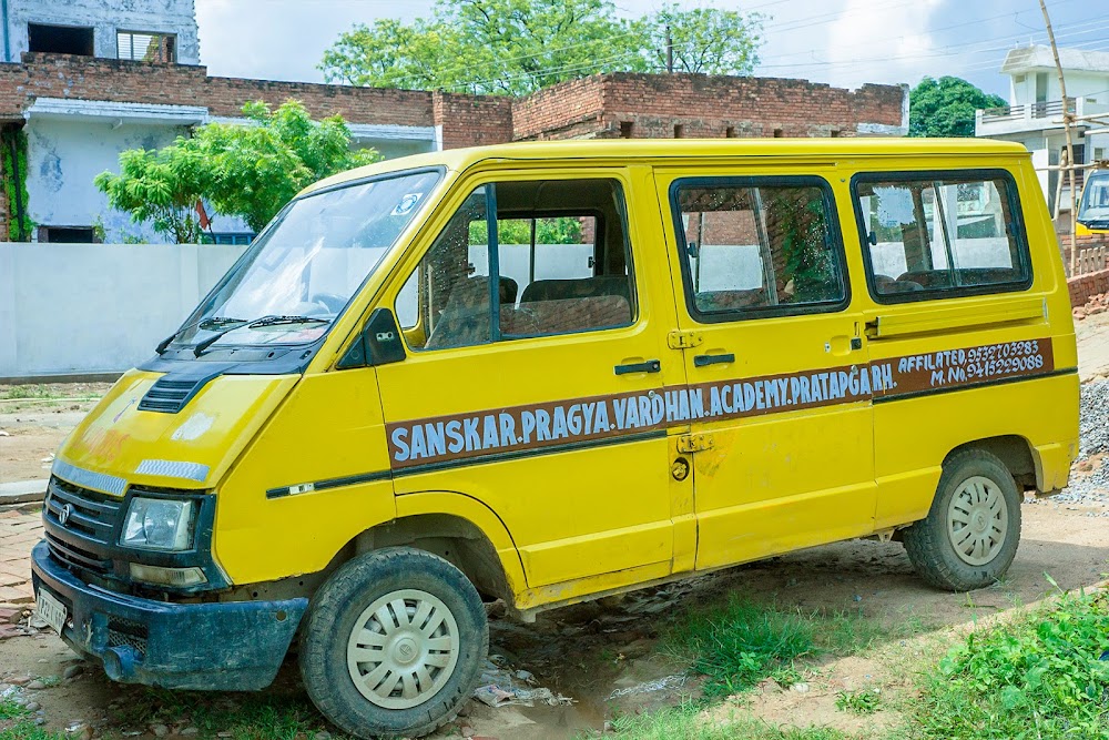 Sanskar Pragya Vardhan Academy Pratapgarh