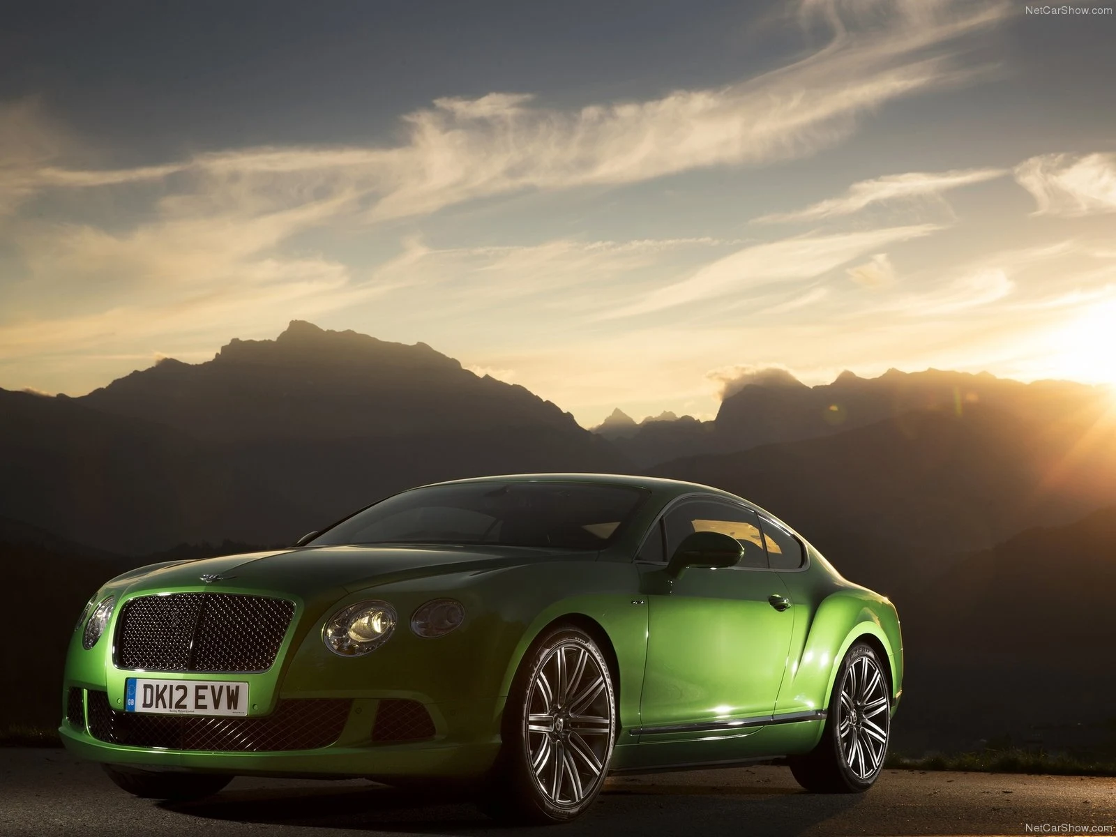 Hình ảnh xe ô tô Bentley Continental GT Speed 2013 & nội ngoại thất