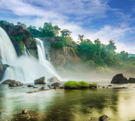 Discover The World’s Most Stunning Waterfalls and Plan Your Next Adventure