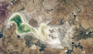 Danau Urmia,Danau garam terbesar di dunia mengering