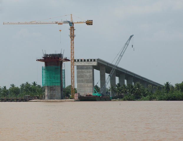 cau long thanh