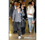 110509 MTV K Poll: JYJ's Airport Fashion Faceoff! (jyj )