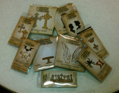 New Tim Holtz Dies