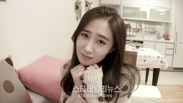 snsd yuri jtbc dating alone