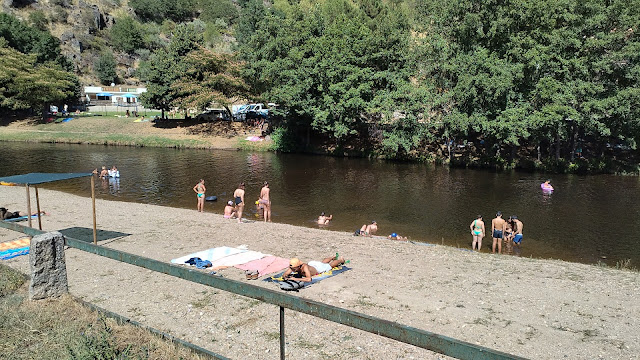 Praia Fluvial de Rebelos