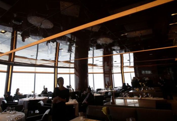 Atmosphere - Burj Khalifa - Worlds Highest Restaurant