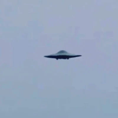 The Mothership UFO looks like a Flying Saucer.