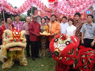 Perayaan-perayaan agama di malaysia mampu mewujudkan 