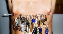 keychain-piercing