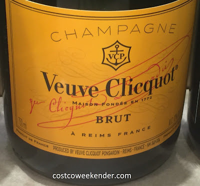Veuve Clicquot Champagne with 6 glasses: great for a New Year's party