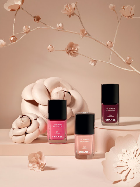 Chanel collezione primavera 2013 spring collection printemps precieux de chanel poudre signée rouge allure velvet l'eclatante la favorite le vernis fracas emprise accessoire