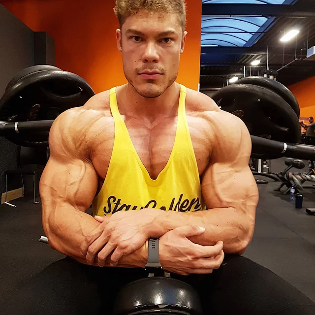 Vintage Genetics : Wesley Vissers Keep Jacked During Off Season 