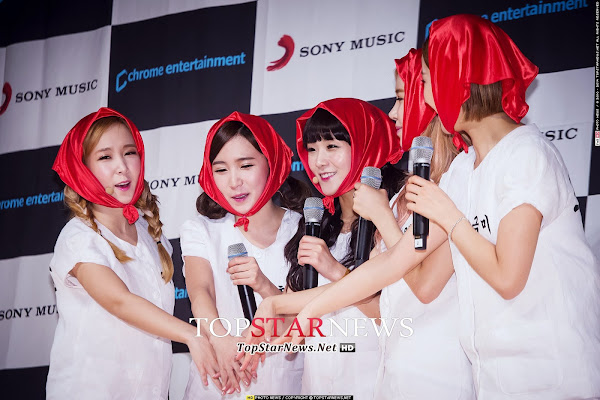 Crayon Pop Uh Ee Showcase